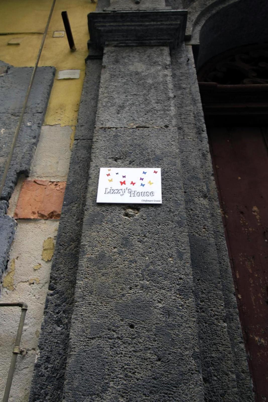 Lizzy'S House Apartment Napoli Exterior foto